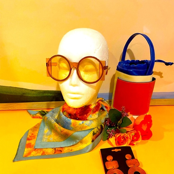 Stylish Brown Round Sunglasses - Picture 5 of 5